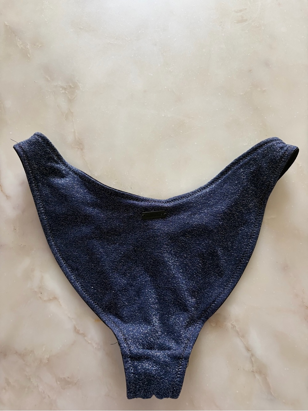 Triangl Bikini Set - Picture 7 of 8